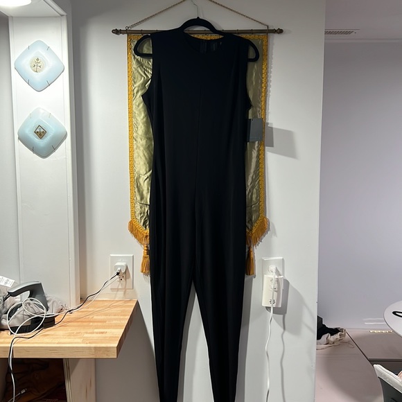 NWT Norma Kamali Sleeveless Catsuit Jumpsuit - Picture 5 of 5